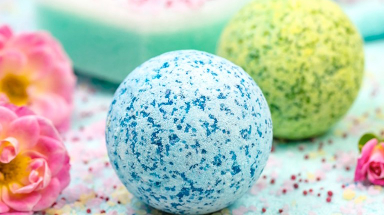 Best CBD Bath Bombs In 2022 - Top 5 Product Reviews
