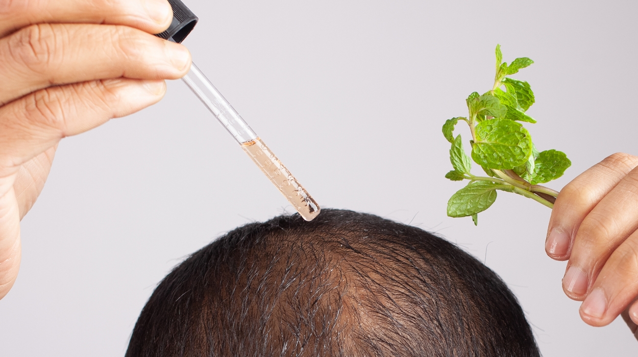 How To Use Peppermint Oil For Hair Growth