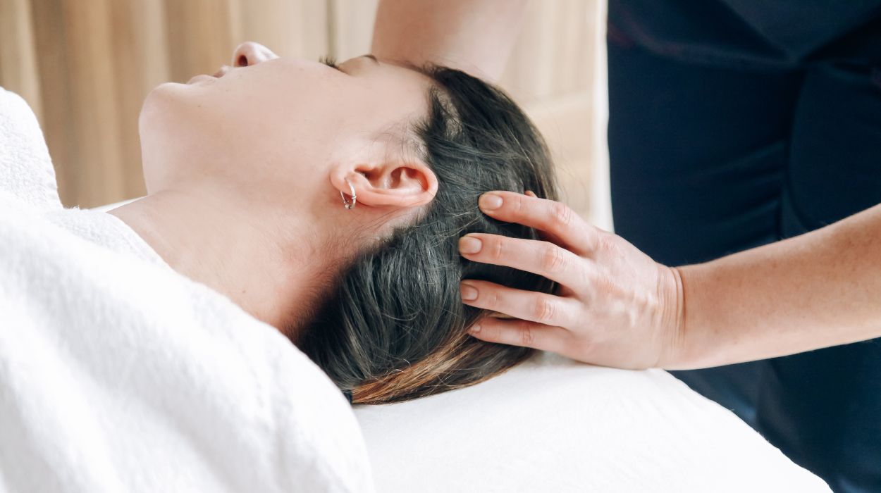 How Can A Scalp Massage Help Your Hair Grow