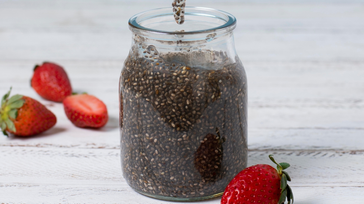 Don’t Feed Dry Chia Seeds To Your Baby
