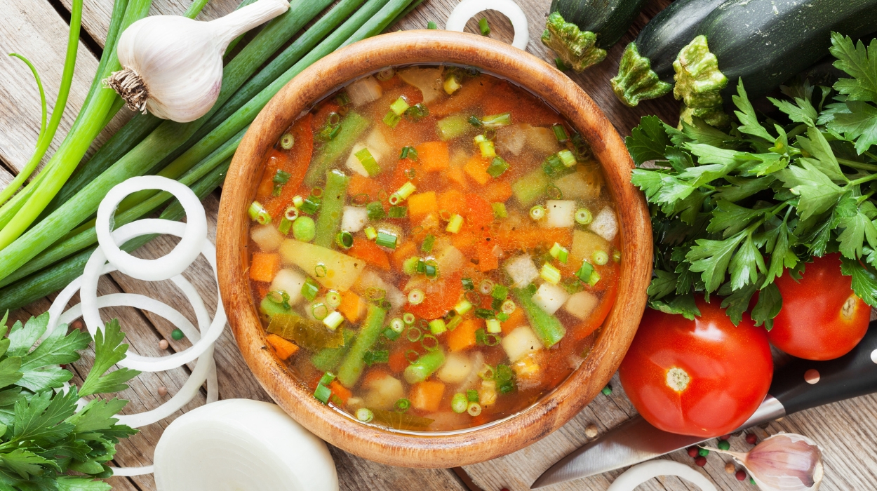Garlic And Vegetable Soup