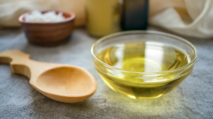 How To Use MCT Oil While Intermittent Fasting