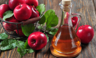 apple cider vinegar skin tags