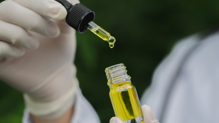 CBD For Skin Cancer 2023 - Possible Benefits, Treatment - Vimarsana News