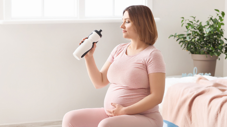 can you drink energy drinks while pregnant