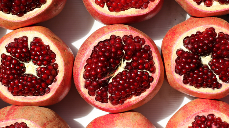Pomegranate: Benefits, Nutrition Facts & Ways To Consume 2022 - Vimarsana News